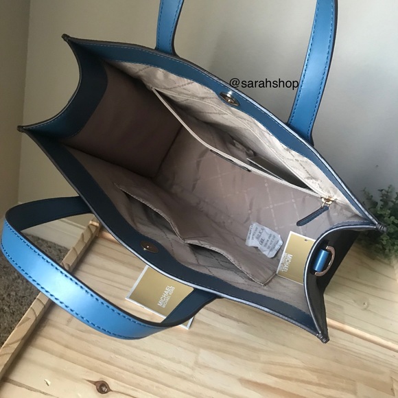 🌼Michael Kors Purse - Picture 9 of 14